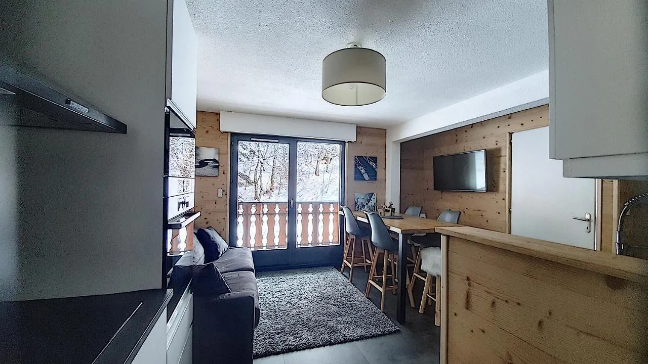 Magnifique Appartement Refait A Neuf - Calme - 2 Chambres - 6 Personnes - Vue Montagne Grand Cerf 65 Saint-Jean-dʼAulps Apartmán